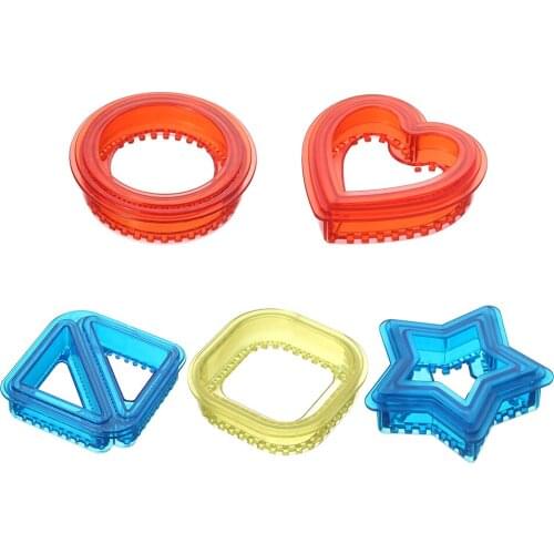 New DIY Mold Children Round Sandwich Mold Cute Shape Embossing Sealer Bread Cookie Cutter Mold Maker Pastry Tools