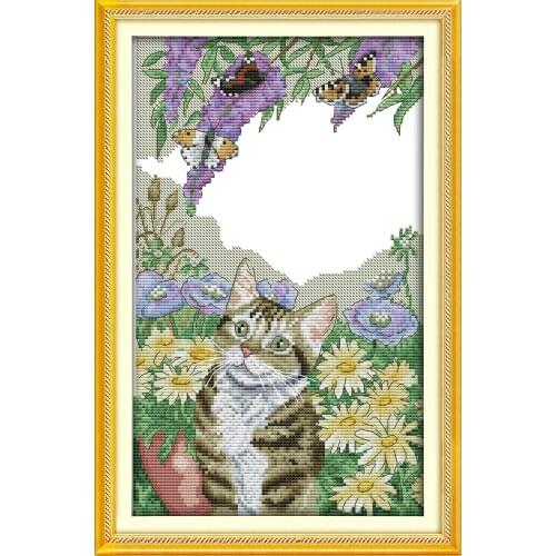 Dreampattern The kitten play with the butterfly cross stitch kit 11ST 14ct DMC embroidery handmade needlework craft supplies