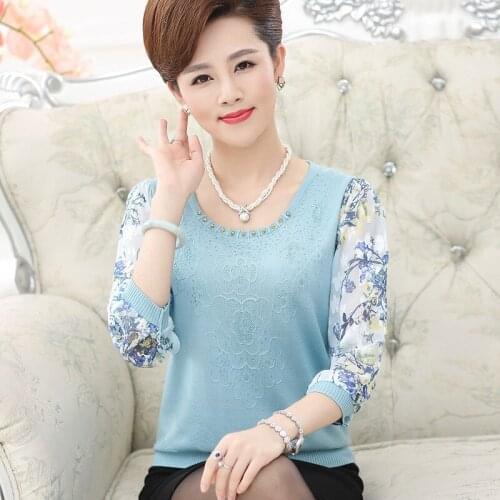 Womens Spring Chiffon Sleeve Shirt Older Women Half Sleeve Flower Print Knitwear Tops Plus Size Mother Pullover Sweater W1172