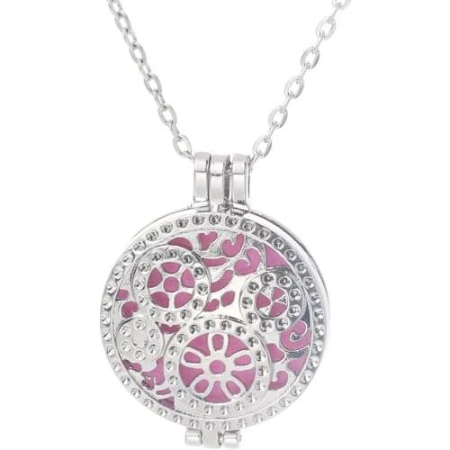 Fine Pattern Aromatherapy Diffuser Necklace Locket Pendant Perfume Essential Oil Aroma Box Necklace Retro Fashion Jewelry