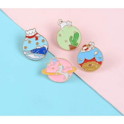 Cartoon Animal Cat Cactus Wave Plant Enamel Brooch Custom Alloy Badge Cowboy Clothes Bag Pin Woman Jewellery Accessories Gift