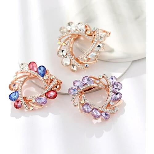 Dual-use Silk Scarf Buckle High-grade Colored Petals Hijab Scarf Pin Crystal Rhinestones Brooches for Women Brooch Pins Jewelry