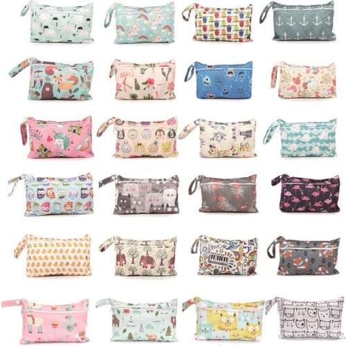 Baby 15*22.5cm Diaper Bags Single Zipper Waterproof Reusable Wet Dry Bags Cartoon Printed Pocket Diaper Bag PUL Travel Mini Bags
