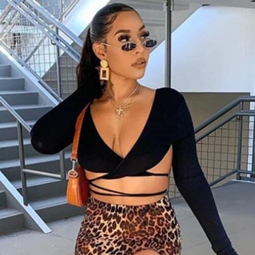 WomenS Short Top WomenS Solid Color Deep V-Neck Long-Sleeved Top Bottoming Shirt 2021 New Autumn Casual High Street Sexy Black