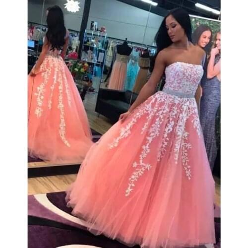 Sweet Sixteen Ball Gown Quinceanera Dresses For Girls Vestido 15 Anos Tulle Strapless Appliques Long Ball Gown Prom Dress