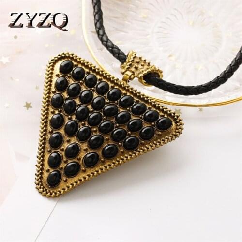 ZYZQ Vintage Pendant Necklace Black Series Women Accessories Geometric Daily Wear Jewelry Decoration Hot Selling Necklace