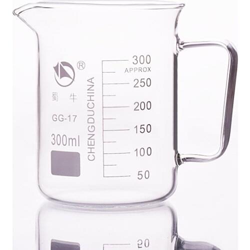 With handle beaker in low form,Capacity 300ml,Outer diameter=76mm,Height=105mm,Laboratory beaker with handle