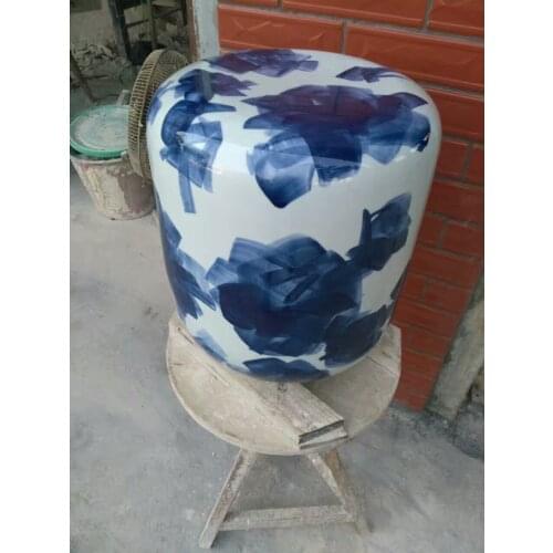 Blue and white Porcelain Jindezhen bathroom dressing ceramic garden stool Chinese ceramic drum stool stool table