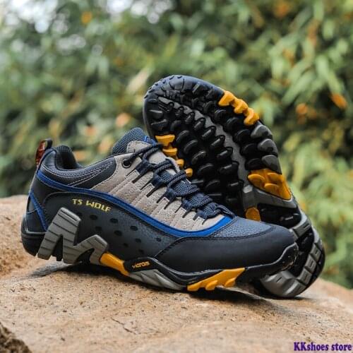Fashion Mens Outdoor Cool Hiking Shoes Breathable Anti-skid Rock Climbing Shoes Man High Quality Couple Trekking Trail Sneakers