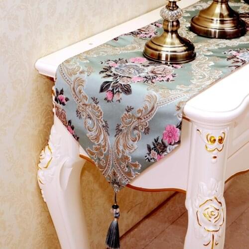 European Luxury Rural style tea table flag Embroidered Non slip cotton and linen TV table cloth Customizable table runner