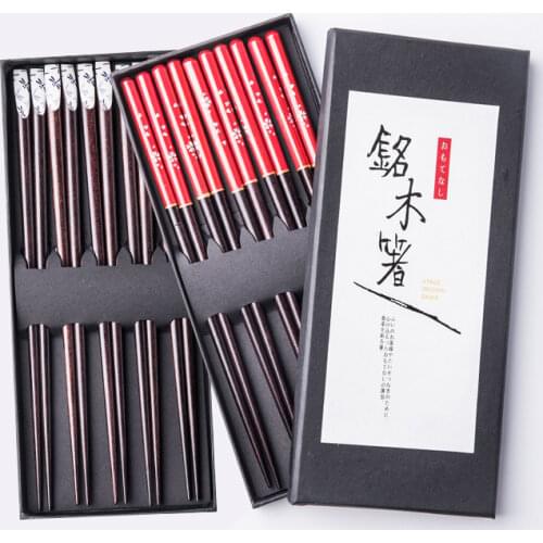 5 Pairs/Set Creative Wood Chopsticks Household Natural Non-Slip Non-Wax Chinese Tableware Sushi Chop Stciks Family Set Gift