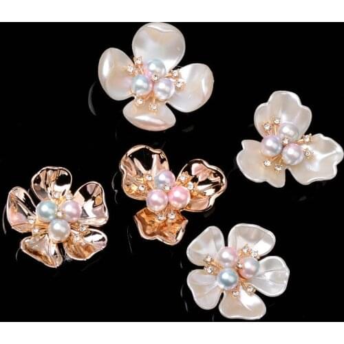 5Pcs/Lot Alloy Rhinestone Buttons Shell Pearl Flower Heart Jewelry Accessories Bride Bouquet Flower diy Bag Hair Material