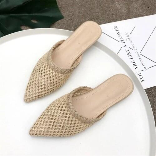 Women Pointed Toe Low Heel Slide Sandals Summer Slippers Cane Woven Beach Shoes Woman Mule Flat Sandals