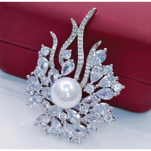 Flower Brooch Pin Women Garment Accessories Jewelry Brooch CZ Diamante Pin Fashion Wedding Bridesmaids Brooches Pin Drop Ship