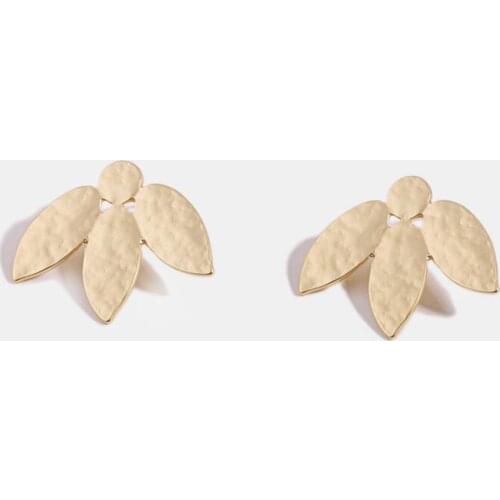 Gold Color Metal Tree Leaf Stud Earrings 2020 New Fashion Simple Minimalist Plant Alloy Stud Earring For Women Party Jewelry