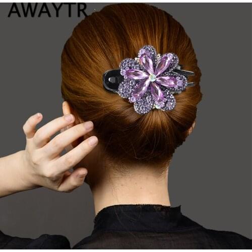 AWAYTR Fashion Girl Rhinestone Hair Claw Flower Geometric Imitation Barrettes Hairpin Retro Crystal Hair Clips Wome Hair Accesso