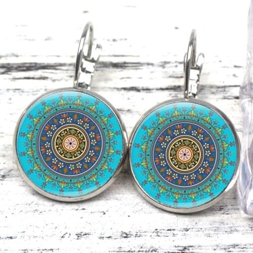 New Color Vintage Kaleidoscope Mandala Charm Earrings Elegant Sacred Geometry Earrings Simulation Blue Enamel Colorful Modern