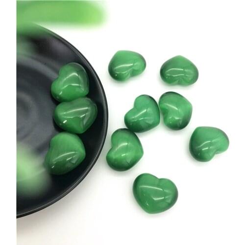 Drop Shipping 1PC Green Cat Eye Stone Heart Shaped Crystal Stones Gem Healing Stones Gifts Decor Natural Stones and Crystals