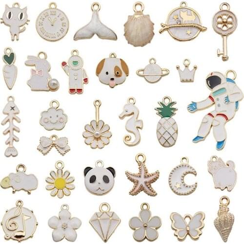 31 Kinds of Set Drip Oil Alloy Pendant White Astronaut Series Handmade DIY Earring Material Accessories Female