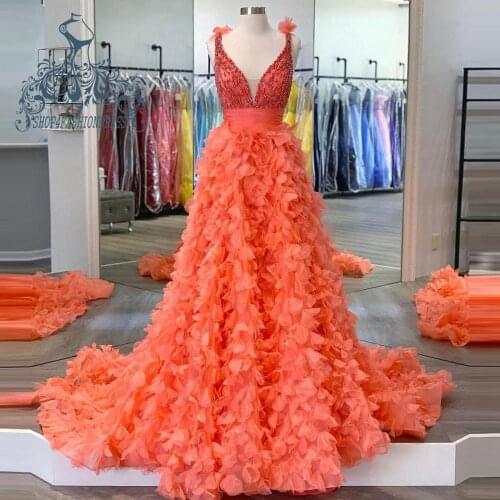 Pretty Coral Red 3D Flower A-line Long Prom Dresses Gorgeous Beading Floral Tulle Prom Gowns Backless Celebrity Party Dress