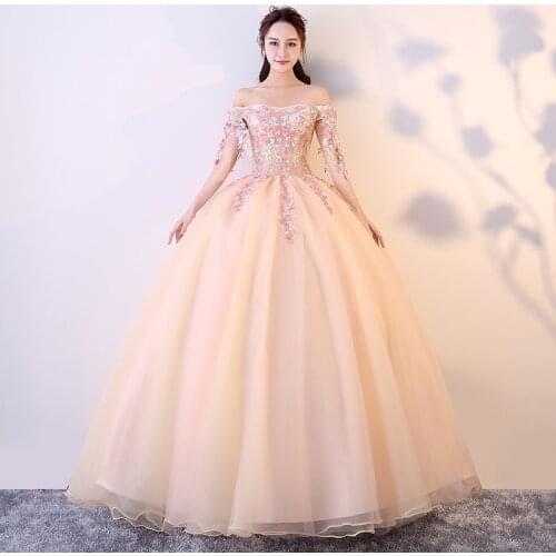 Off The Shoulder Vestidos Classic Party Prom Ball Gown 2021 New Vintage Lace Quinceanera Dresses Robe De Bal Customize