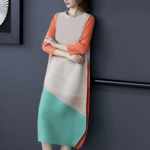 SuperAen Pleated Big Size Womens Summer Dress 2021 New Fashion Color Temperament O Neck Loose Dress