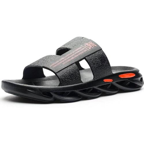 Cheap Slides Slippers Men High Quality Slip-On Slippers Anti-Slip Home Bathroom Sandalias Comfortable Male Outdoor Beach Shoes