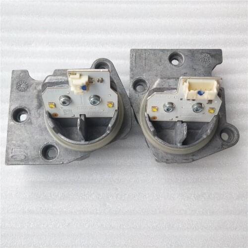 2x Original 63117374598 For 2008-2015 BMW X1 E84 Xenon Headlight LED Modules Right side 7374598