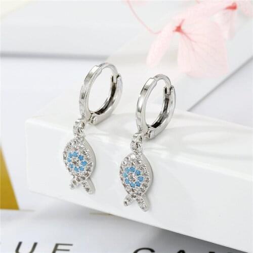 1Pair Korea Cute Rhinestone Small Fish Hoop Earrings For Women Trendy Metal Color Micro Inlay Zircon Circle Earrings Jewelry