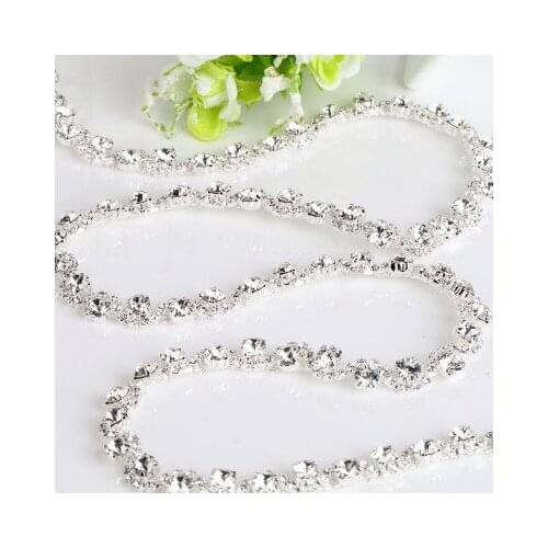 White Fancy Rhinestone Chain 1yard DIY Bags, Garment, Shoes, Cell Phone, Box, Pen, Furniture, Greeting Cards Wedding dress