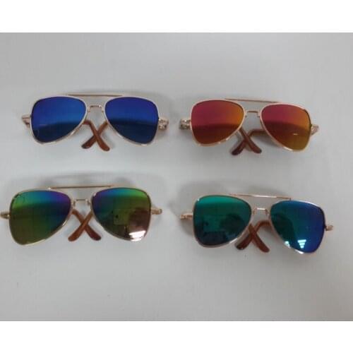 Sunglasses for dolls