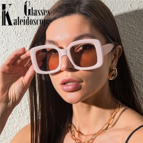 New Trend Square Sunglasses Men Women Vintage Spectacles Jelly Color Sun Glasses UV400 Brand Desginer Big Frame Green Outdoors