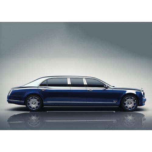 1:18 Mulsanne Alloy Diecast Static Car Model With Safety Belts & 6 Doors Car Exquisite Interior Adult Collections Children Gifts