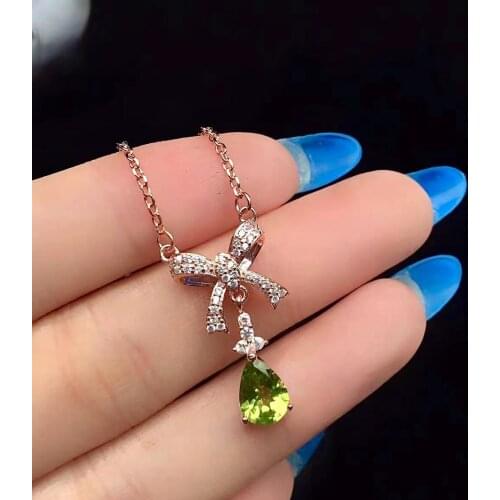 Fashion Silver Bow Tie Gemstone Pendant for Daily Wear 6mm*8mm Natural Peridot Pendant 925 Sterling Silver Peridot Necklace