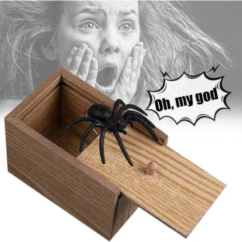 1pcs Fashion Novelty Funny Scare Box Wooden Prank Spider in Case Joke Toy Practical Joke Spider Gift Home Festive Party Favors