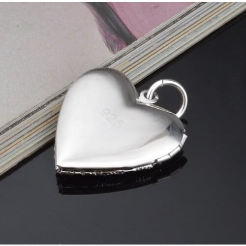 Openable Put Photos Love Heart Hollow Box Heart Choker Necklaces Pendants Clavicle Chain Jewelry Gift