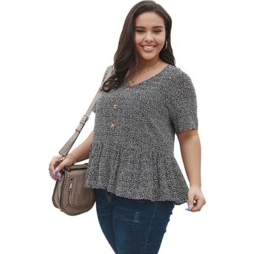 Tees Black Flower Printed tshirt Ladies Short Sleeve Floral Buttons Deep V-Neck Loose Plus Size 3XL 4XL Femme Sexy TShirt CL229