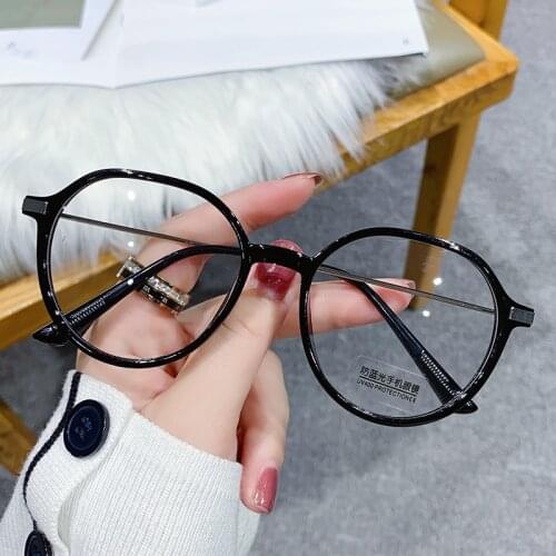 2021 New Brand Design Women Eyeglasses Man Classic Vintage Anti-Blue Fashion Eye Glasses Big Frame Round Plastic Eyewear