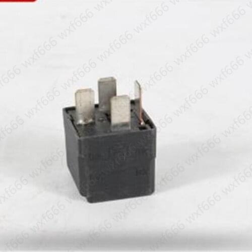 Car Fuse relay W204 W251 W221 W164 W212 X164 W169mer ced esb enzV260 2.0T class Open circuit relay connector plug