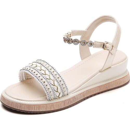 Women New Brand Sandals Home Non-slip 2021 Lady Flat Slippers Plastic Female Girls Cool Garden Shoes Hot Sale Footwear Cheap