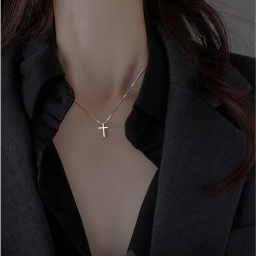 Female Cross Pendants Dropshipping Soild 925 Sterling Silver Crystal Jesus Cross Pendant Necklace Jewelry for Women Wholesale