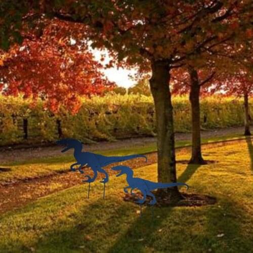 Dinosaur Silhouette Metal Garden Stake Garden Art Ornamental Gardening Stakes Outdoor Statues 2 Piece Set