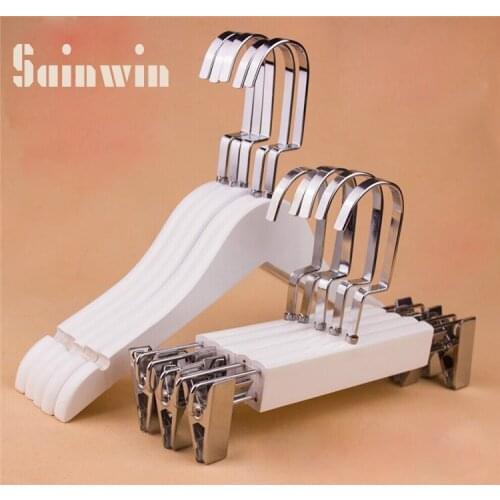 Sainwin 10pcs/lot Hight quality children solid wood hanger kids white wooden hangers for clothes rack child trousers clips