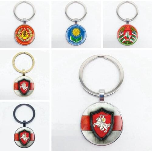 Retro Republic of Belarus Symbol Glass Dome key Chains Charms knight Men Women Key Ring Jewelry Gifts