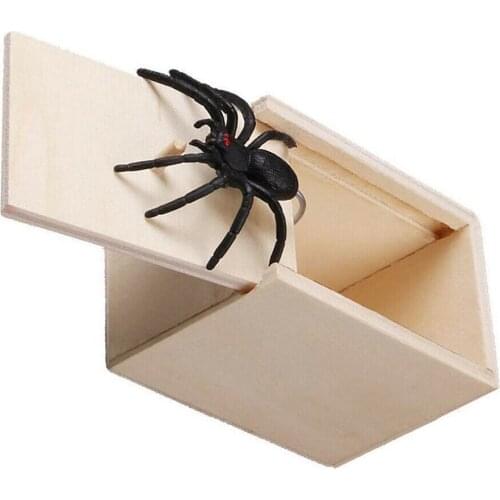 1 pcs Scare Box Wooden Prank Trick Scaring Toy Spider Worm Gag Toys Practical Joke April Fools Day gift Wholesale
