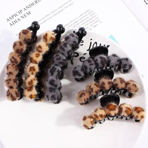 Hair claws Hairpins Banana Clip Leopard print PomPom Acrylic Clips Trendy Hair Clip For Women Girls Hair Accessories QY123021