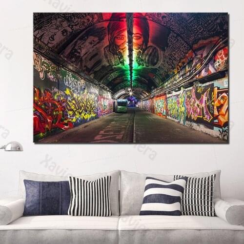 London Famous Graffiti Tunnel Art Poster Nordic Modern Home Living Room Decoration Canvas Paintings and Prints On The Wall Mural