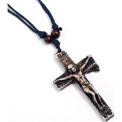 Vintage Resin Jesus Cross Pendant Necklaces For Women Men Wood Beads Rope Chain Adjustable Necklace Christian Jewelry Colar Gift