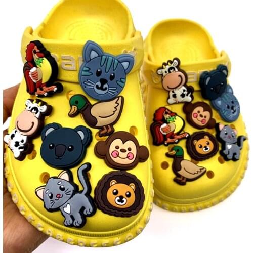 10PCS Hot Selling Cartoon PVC Shoes Charms Cow Rooster Icon Croc JIBZ Decoration DIY Wristband Accessories Kids Party Gifts