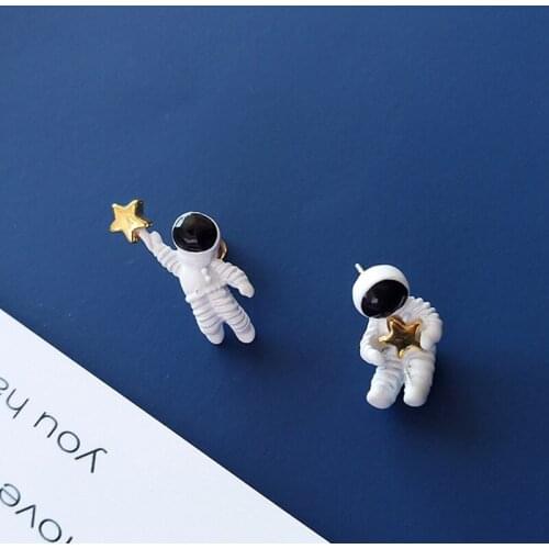 Asymmetric pentagram contracted earrings fashion ladies earrings space astronauts small stud earrings fashion woman earrings